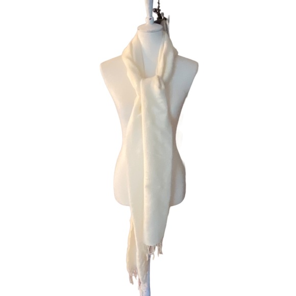 J.Crew lightweight Raw Edge Fringe Cream Scarf - Picture 2 of 8